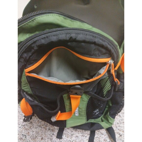 The North Face Recon AJVC Legacy Model Conifer Green Black Backpack Daypack Bag - Picture 16 of 16